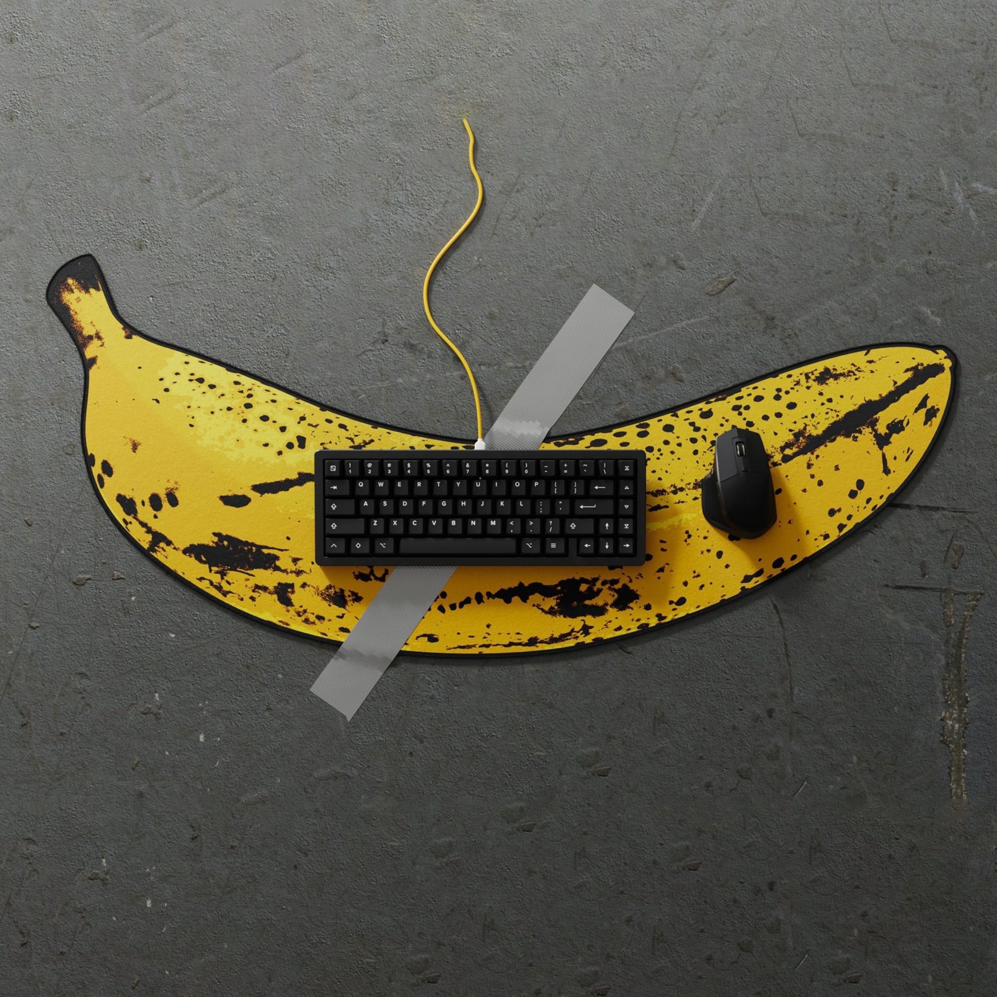 R3 Banana Deskmat